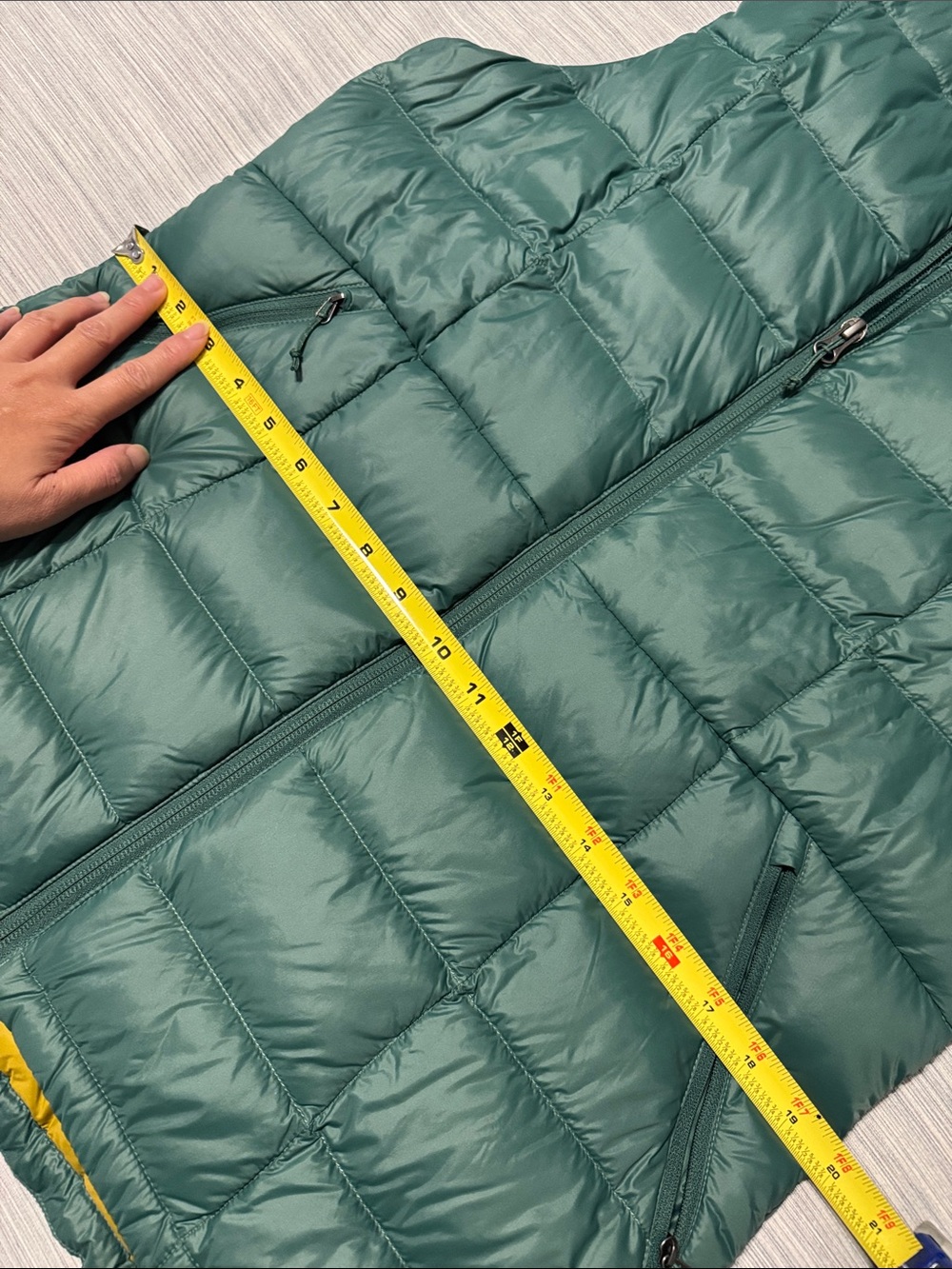 REI Co-op 650 Down Vest Womens Large Teal Green Mustard Yellow Puffer Full Zip - Picture 4 of 14